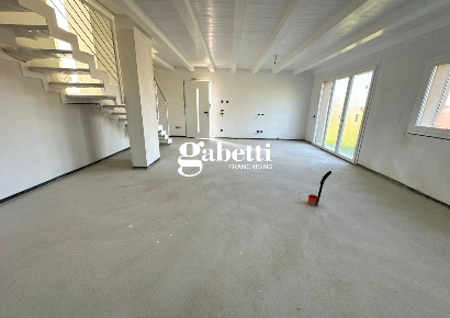 Foto Casa indipendente a Pozzonovo Centro di 200 m² con 4 locali in vendita