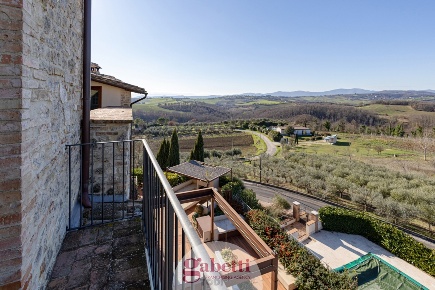 Foto Appartamento in Via Belfiore 10, Montecastrilli Colle Secco di 120 m²