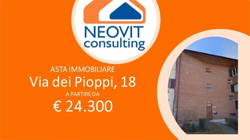 Foto Appartamento in Via dei Pioppi 18, Torino Falchera di 80 m² all'asta