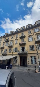 Foto Appartamento in Via Roero di Cortanze  2, Torino Giardini Reali