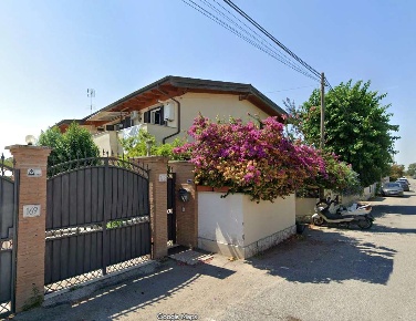 Foto Villa a schiera in Via Giulio Minervini 173, Roma Ostia Antica