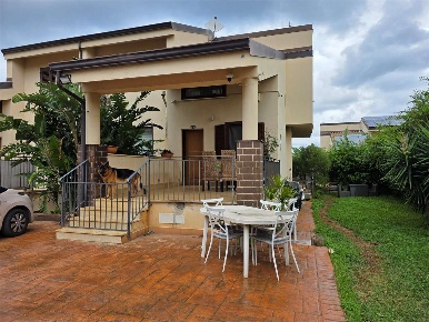 Foto Villa bifamiliare in Via Turchia, Carini Torre Muzza di 150 m²