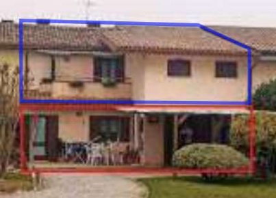 Foto Appartamento in Via Stazione, Vedelago di 85 m² con 4 locali all'asta