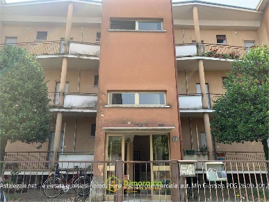 Foto Appartamento in Via del Carso 35, Abbiategrasso di 57 m² con 4 locali