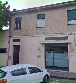 Foto Negozio in via Tacchini 7, Spilamberto Centro di 100 m² con 2 locali