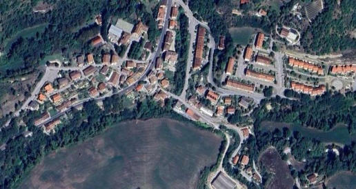 Foto Appartamento in Via dei Faeti, Urbino Trasanni di 124 m² con 4 locali