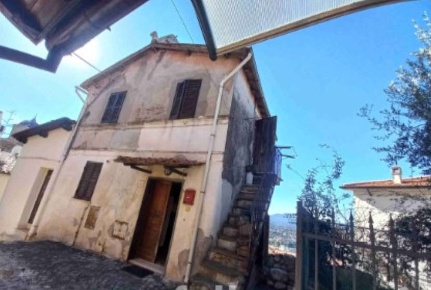 Foto Appartamento in Via San Francesco 6, Palestrina Centro di 62 m²