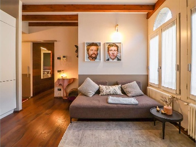 Foto Appartamento in Via Cifrondi, Clusone Centro di 65 m² con 3 locali