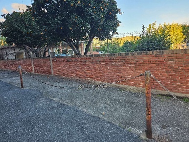 Foto Box in via aurelia  70, San Bartolomeo al Mare Centro di 13 m²