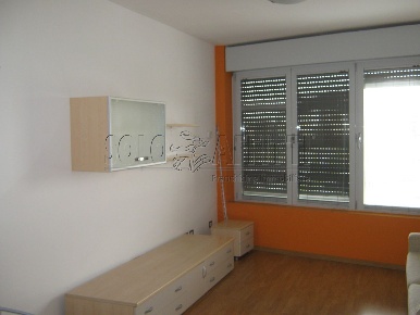 Foto Appartamento in Via Volta 98, Desio di 56 m² con 2 locali in affitto