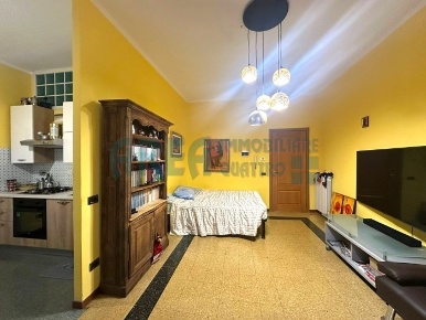 Foto Appartamento in Corso Aurelio Saffi, Imperia Porto Maurizio di 65 m²