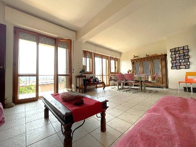 Foto Appartamento in via Regina Madre, Catanzaro Siano - Cava di 200 m²