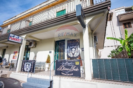 Foto Attività commerciale in VIA SANTA MARIA LA STELLA, Aci Sant'Antonio