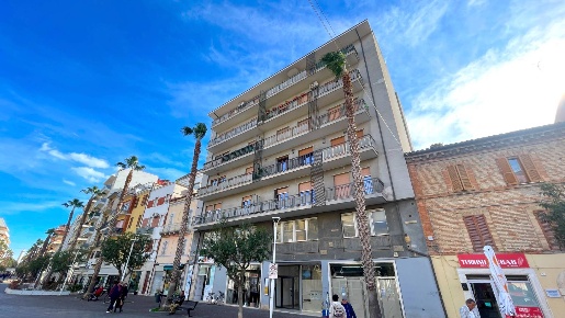Foto Appartamento in Viale Secondo Moretti, San Benedetto del Tronto Centro