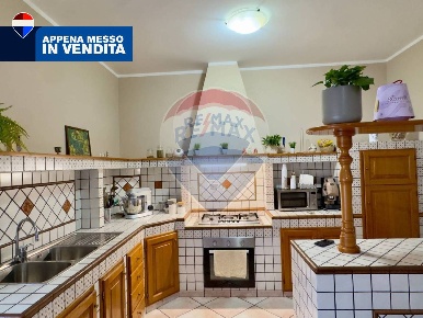 Foto Appartamento in Via Giuseppe Garibaldi, Terrasini Centro di 130 m²