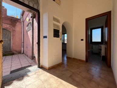 Foto Casa indipendente in Via Lombardia, Catanzaro Santa Maria di 272 m²