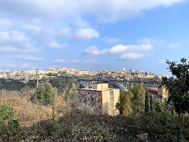 Foto Terreno residenziale in località sant'antonio, Catanzaro di 12800 m²