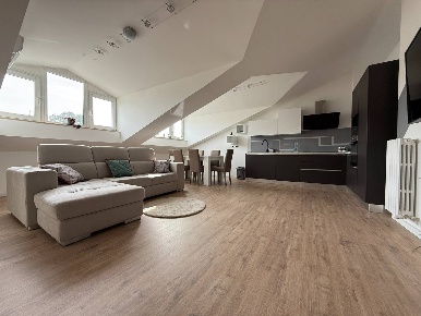 Foto Appartamento in Via Carlo Pisacane, Catanzaro Catanzaro Lido di 100 m²