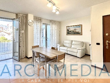 Foto Appartamento in via Antonio Canova, Varese Biumo Inferiore - Superiore