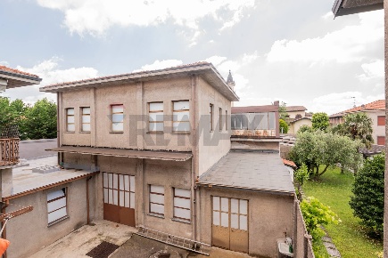 Foto Case semi ndipendenti in Via Garibaldi, Dairago di 192 m² con 3 locali