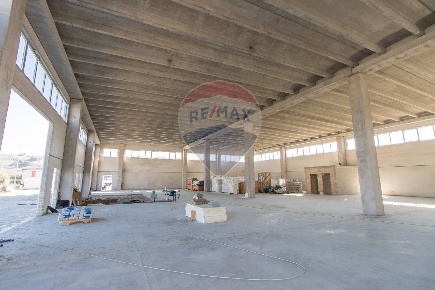 Foto Capannone industriale in Via A. Toscanini, Montesilvano Villa Carmine