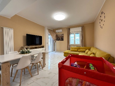Foto Appartamento in via della Resistenza, Catanzaro Santa Maria di 100 m²