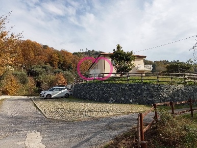 Foto Appartamento in Via sciandra, Varazze Casanova di 80 m² con 4 locali