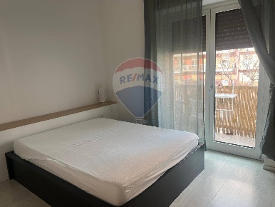 Foto Appartamento in Largo Ignazio Ciaia, Bari Carrassi di 144 m²