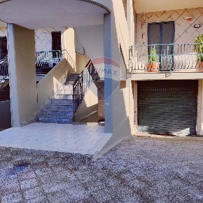 Foto Appartamento in Via Casamassima, Cellamare di 100 m² con 3 locali