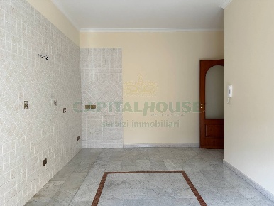 Foto Appartamento a Afragola di 100 m² con 3 locali in affitto