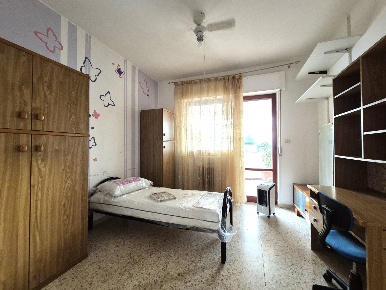 Foto Appartamento in Via Antonio Forni, Catanzaro Fortuna - Corvo di 120 m²