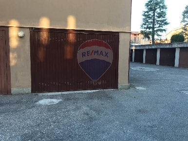 Foto Box in Via Vittorio Veneto, Bonate Sotto di 27 m² con 1 locali