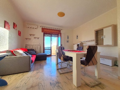Foto Appartamento in Viale Vincenzo de Filippis, Catanzaro di 70 m²