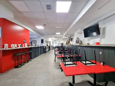 Foto Negozio in Via A. De Gasperi, Catanzaro San Leonardo di 260 m²