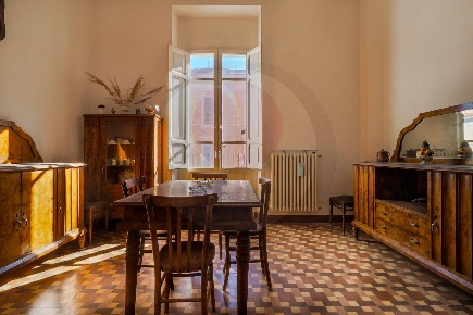 Foto Appartamento in via isonzo, Lanciano di 140 m² con 5 locali in vendita