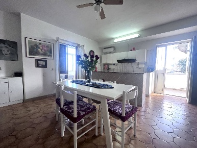 Foto Appartamento in Via Eugenio Montale, Davoli Marina Di Davoli di 80 m²