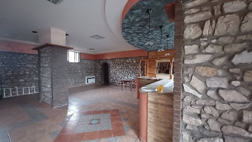 Foto Magazzino in Piazza Boccatopa, Amaseno Centro di 150 m² in vendita