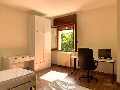 Foto Appartamento in viale degli Angioini, Catanzaro Sala di 70 m²