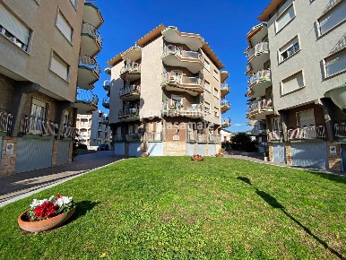 Foto Appartamento in Via Regina Margherita, Bordighera Centro di 47 m²