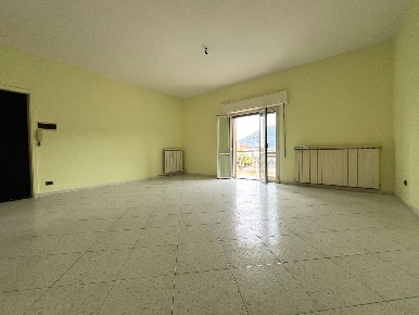 Foto Appartamento in Viale dei Feaci, Squillace Squillace Lido di 130 m²