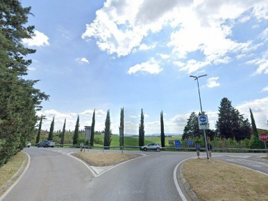 Foto Terreno residenziale a Siena Cerchiaia - Coroncina di 50960 m²