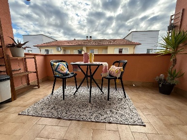 Foto Appartamento a Calcinaia Fornacette di 80 m² con 3 locali in vendita