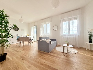 Foto Appartamento a Livorno Calzabigi di 100 m² con 4 locali in vendita