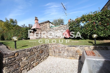 Foto Villa unifamiliare a Capannori Massa Macinaia - San Leonardo di 65 m²