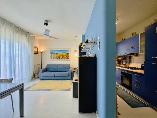 appartamento in vendita a Camaiore in zona Lido di Camaiore