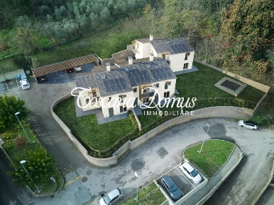 Foto Villa a schiera a Monteriggioni Uopini di 180 m² con 8 locali