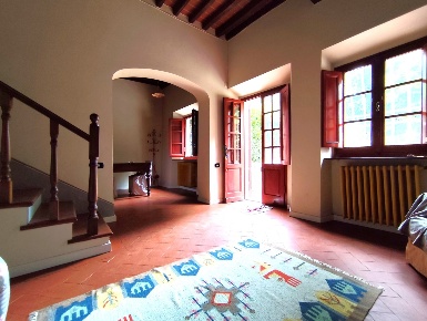 Foto Rustico a Serravalle Pistoiese di 220 m² con 5 locali in vendita