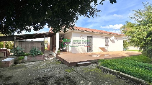 Foto Casa indipendente in via mare ionio, Ragusa di 127 m² con 4 locali