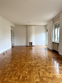 Foto Appartamento in Corso Sempione, Milano Arco della Pace di 240 m²