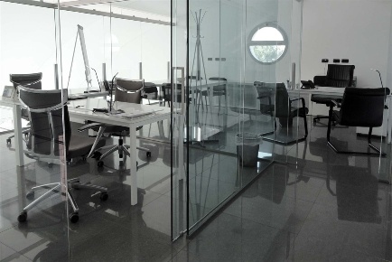 Foto Ufficio a Rozzano di 1100 m² in vendita